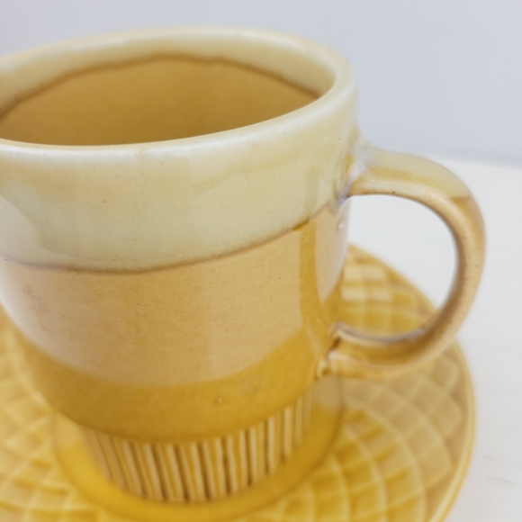 Vintage MCM Stoneware Yellow Gold Coffee Cup Mug and Saucer - Picture 4 of 10